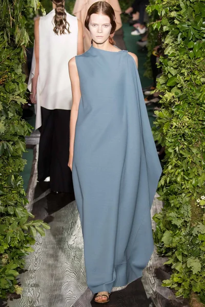 Look 26